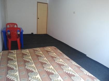 SE ALQUILA ECONÓMICA HABITACIÓN EN SMP. A SOLO S/300. TODO INCLUÍDO LUZ, AGUA E INTERNET.